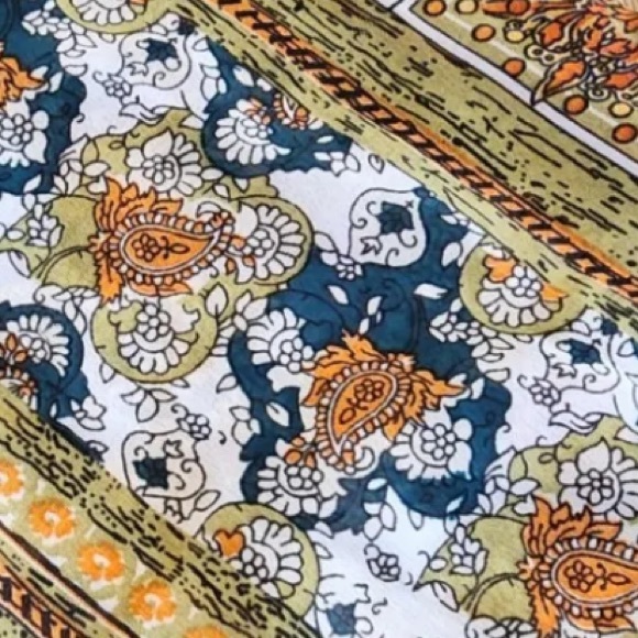 Hannah Long Sleeve Boho Top - Picture 10 of 13